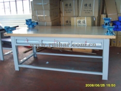 定做电工工作台厂家批发